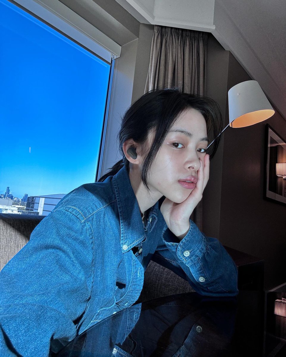 땡냥 tweet media