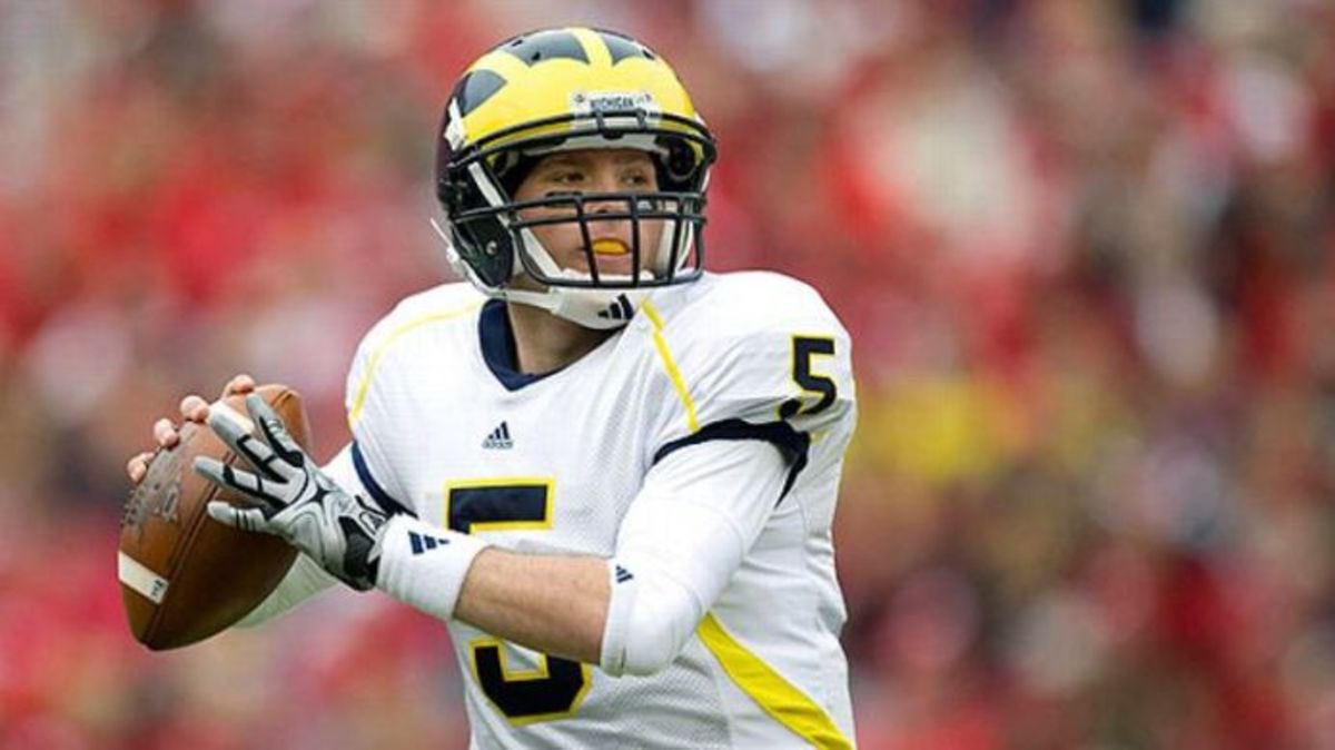 BarstoolB1G's tweet photo. Who was playing quarterback at your first college football game?

Tate Forcier vs Delaware St https://t.co/i4AR0kamdm