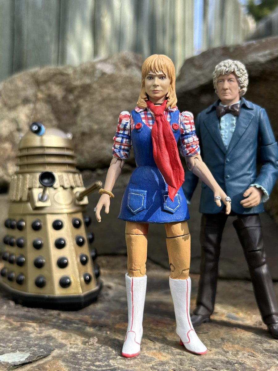 _adi_'s tweet image. My husband’s latest Doctor Who custom action figure is the lovely @ManningOfficial as Jo Grant from the Day of the Daleks. You can see more of his excellent t work on instagram as @trakencustoms #DoctorWho