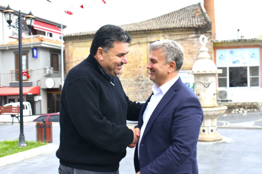 HavranBLD's tweet photo. Ak Parti Balıkesir Milletvekilimiz Sayın Mustafa CANBEY Belediye Başkanımız Sayın Emin ERSOY’a hayırlı olsun ziyaretinde bulundular. Milletvekilimizin vermiş oldukları desteklerden ve ziyaretinden dolayı teşekkür ederiz. https://t.co/sHrYBzu0t5