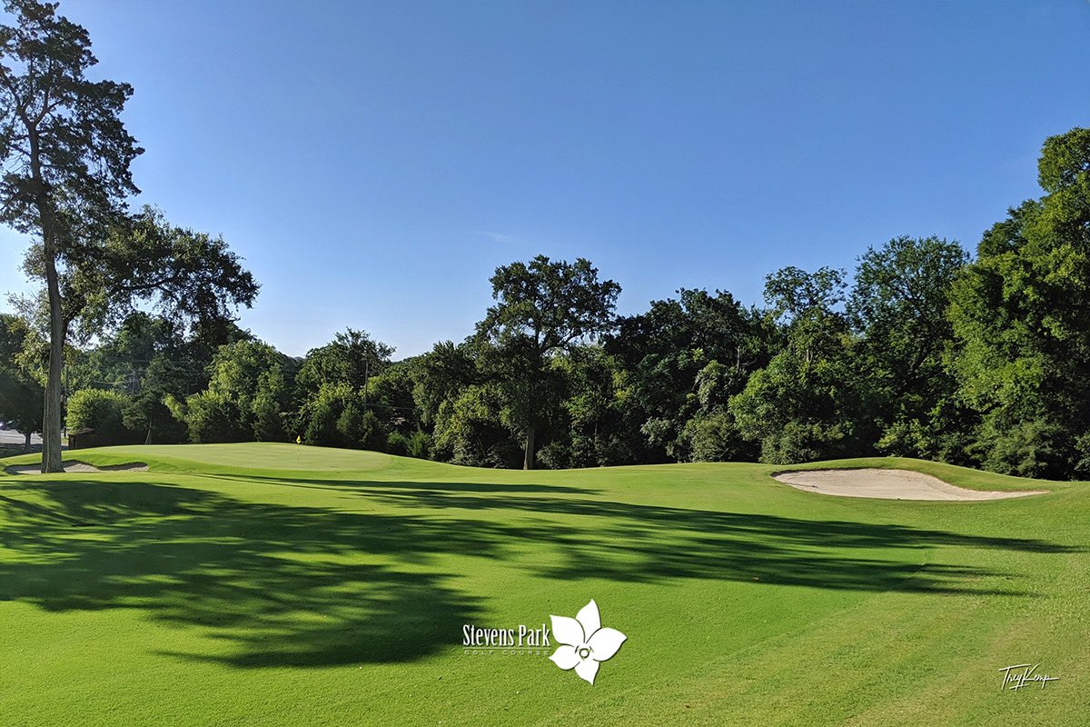 TreyKempGCA's tweet photo. Stevens Park Golf Course turns 100 today, happy birthday! #centennial #municipalgolf #dallas #texas https://t.co/0CpPmZndY0