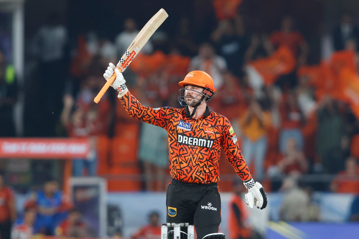 Most Powerplay runs in IPL season 467 - David Warner in 2016 386 - Travis Head in 2024 (so far) 382 - Adam Gilchrist in 2009 Coincidentally, ALL of them are by an Australian for a Hyderabad-based team.