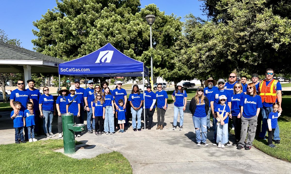 Spectacular turn out by @socalgas for the Great American Clean Up in Riverside. Thank you to the dozens of SoCalGas volunteers and family members. @socalgas is grateful to you and our partners, Keep Riverside Clean & Beautiful.