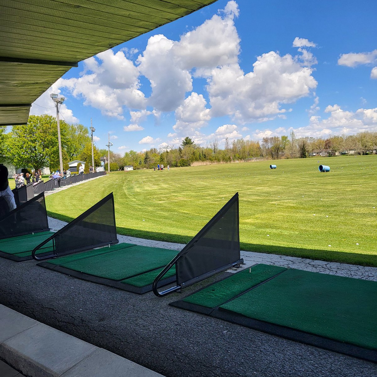 Champs de pratique de golf à Carignan  #rivesuddemontreal #golfseason #brossard #golf #carignan