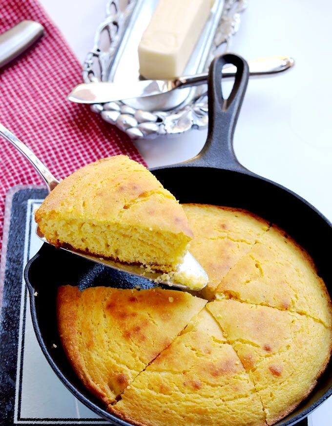 TroySoprano's tweet image. Cornbread #BreadPosting
