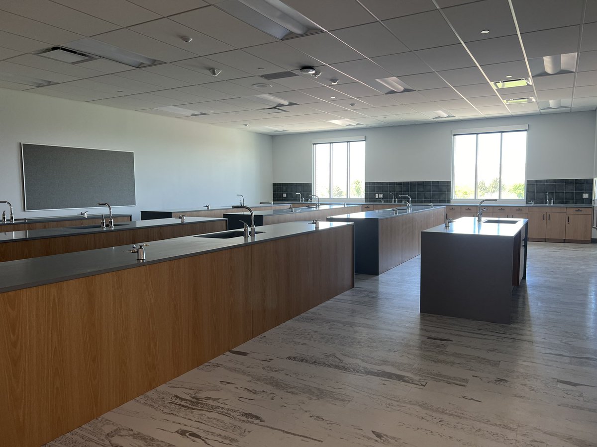 Rebecca Holmes tweet media