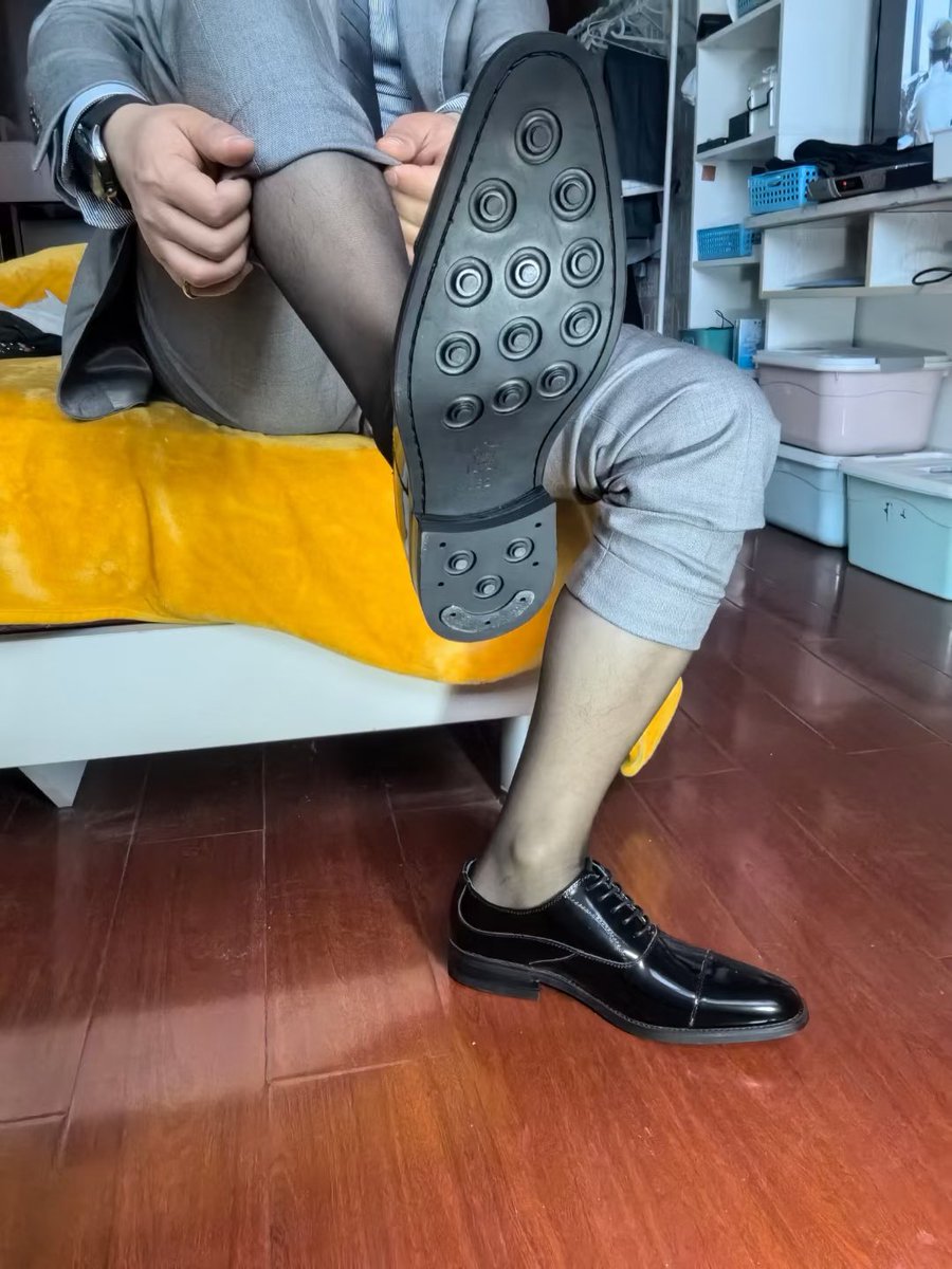 有想被踩的?