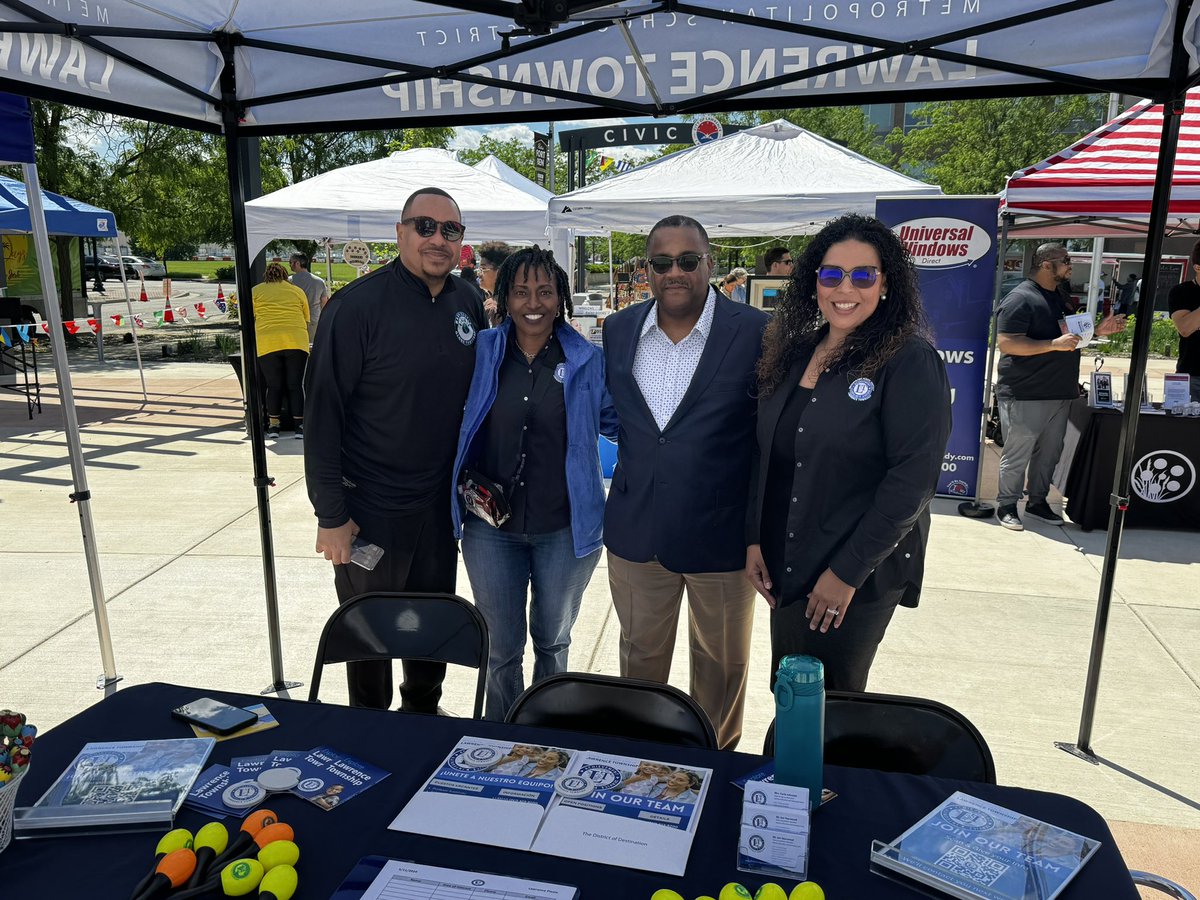 Thank you leaders for spending your afternoon at @LawrenceINcity Civic Plaza promoting Lawrence Excellence!!! #LTpride