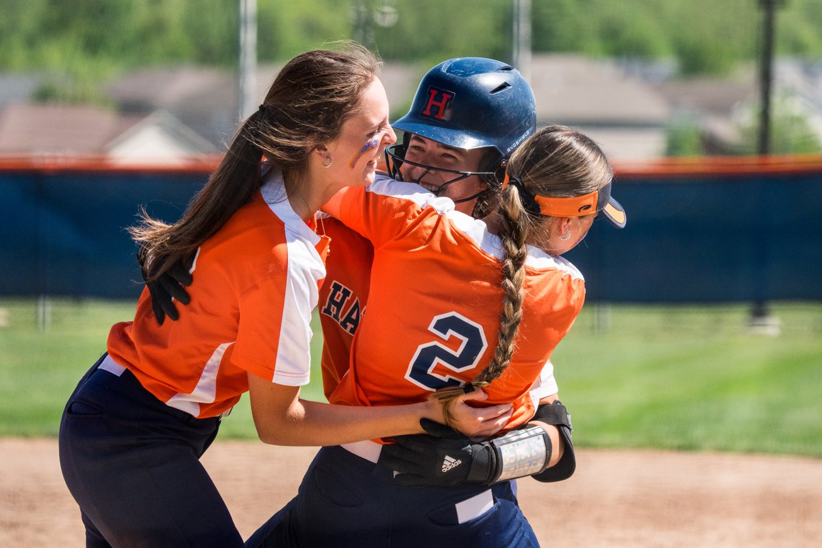pinolaphoto's tweet photo. #4faves from a walk off winner for @HHSRaidersSB over Huntington North this morning. https://t.co/9r5ltxdRiI