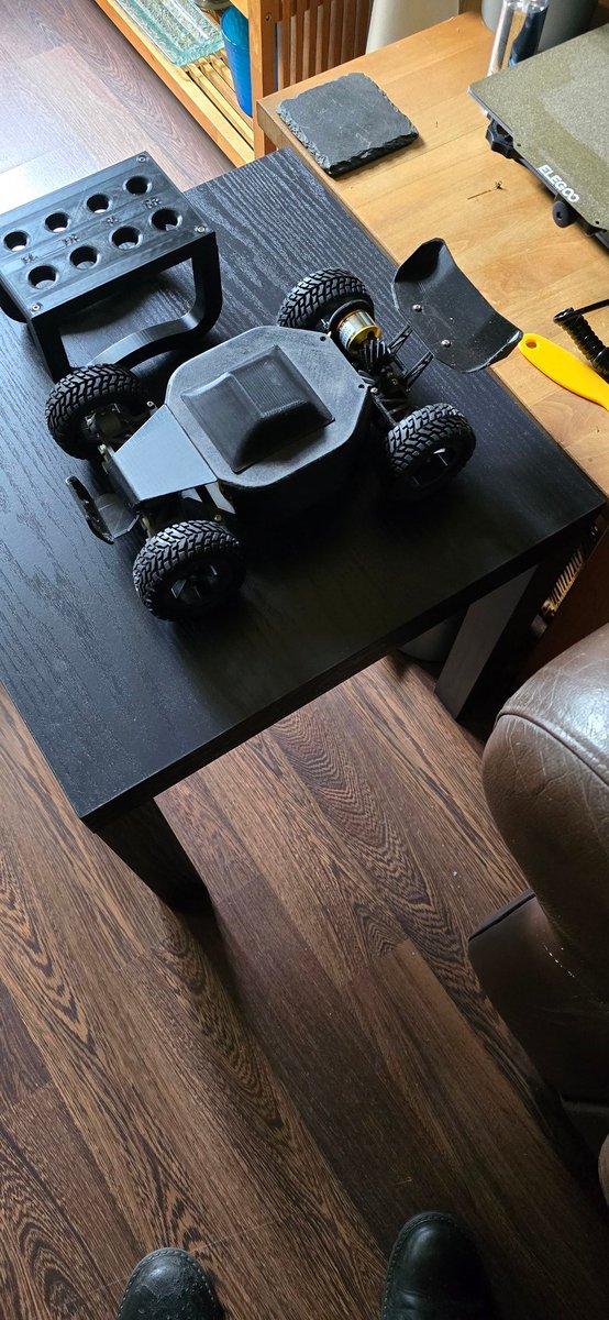 _RoboTonics_'s tweet image. 3d printing racing car