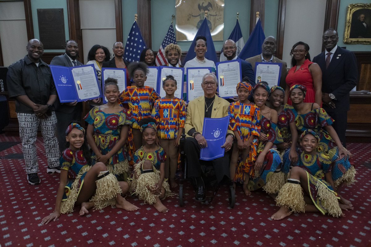 CMKevinCRiley's tweet photo. NYC Council’s National Panhellenic Day Celebration: We honored the Divine Nine, showcasing our unity and commitment to service, scholarship, &amp; achievement. Congratulations to 2024 honorees &amp; a shoutout to my fraternity, Kappa Alpha Psi Fraternity, Inc. #GreekUnity #DivineNine https://t.co/ELxz6Rq27o
