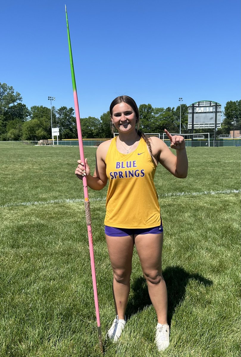 GirlsSprings's tweet photo. Kadence Shepherd!!!! 1st place, new PR and #3 in the nation! 💜💛 https://t.co/VJA3dFtZY8