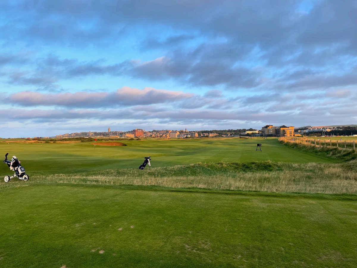 “Fascination frees our journey through the worlds and opens doors to where we want to go.”

#shivasirons #golfinthekingdom #standrews #oldcourse #fascination
