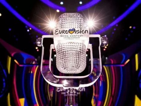 Questa sera alle 21,00 vi aspetto insieme a Lia Fiorio per seguire la finale di @Eurovision in diretta da Malmö su @SanMarino_RTV Puoi seguirci così : DTT 831 Sky 520 Tivùsat 93 sanmarinortv.sm #Eurovision2024 #UnitedByMusic