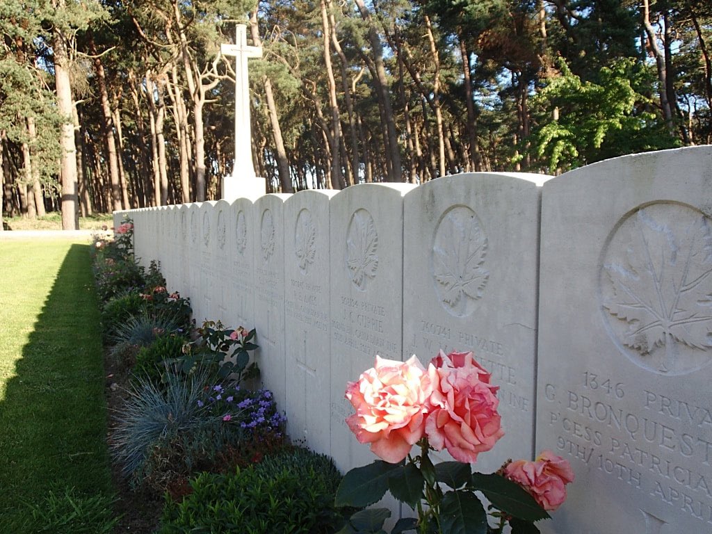 Summer at Givenchy Road Canadian Cemetery.