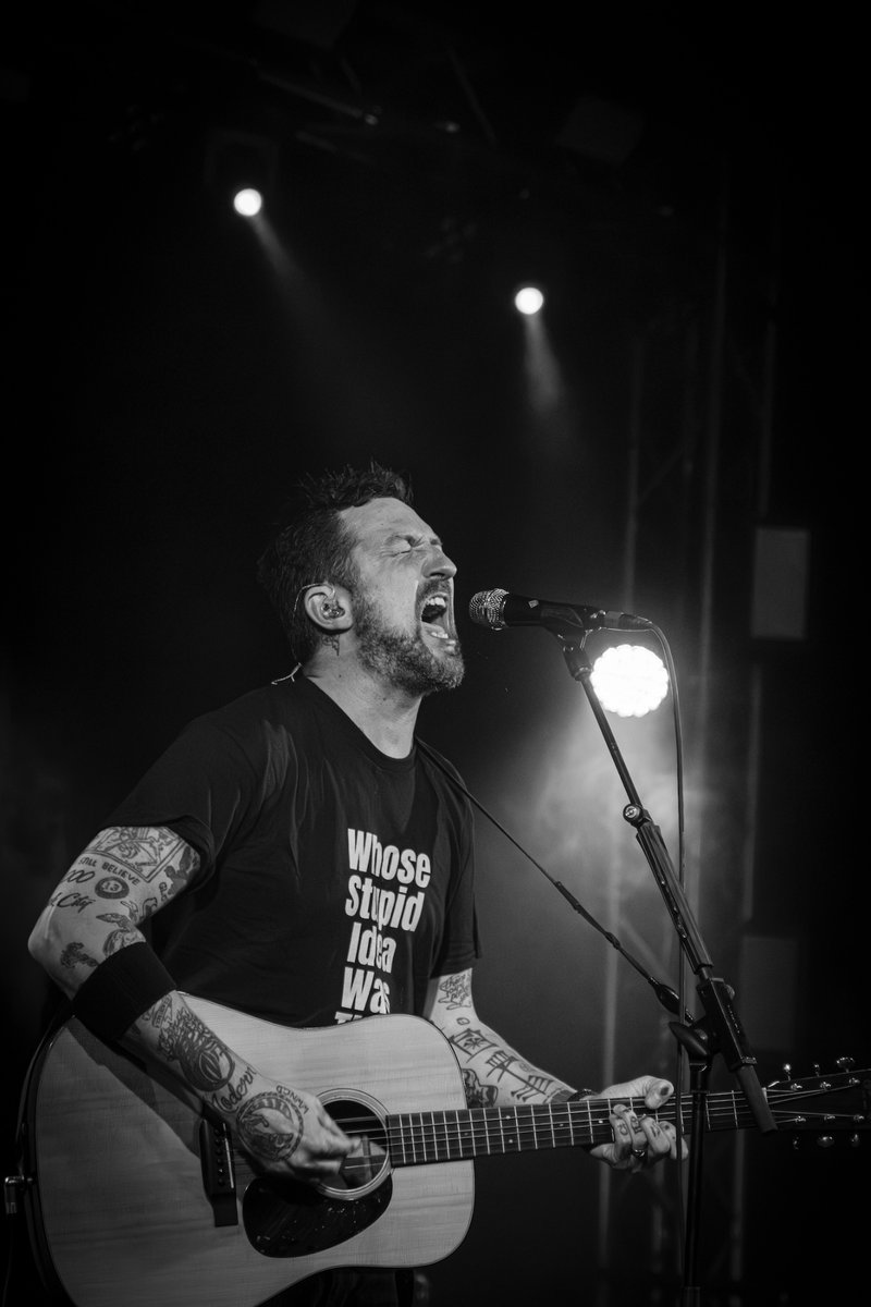 Frank Turner tweet media