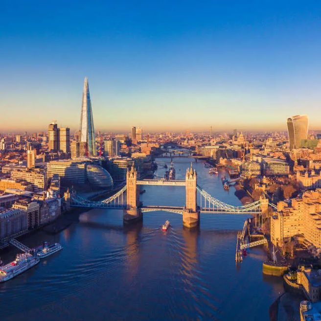Londres la meilleure ville pour impressionner les clients buff.ly/3lZ2yCp

#Londres #Paris #SanFrancisco #NewYork #UKBiz
