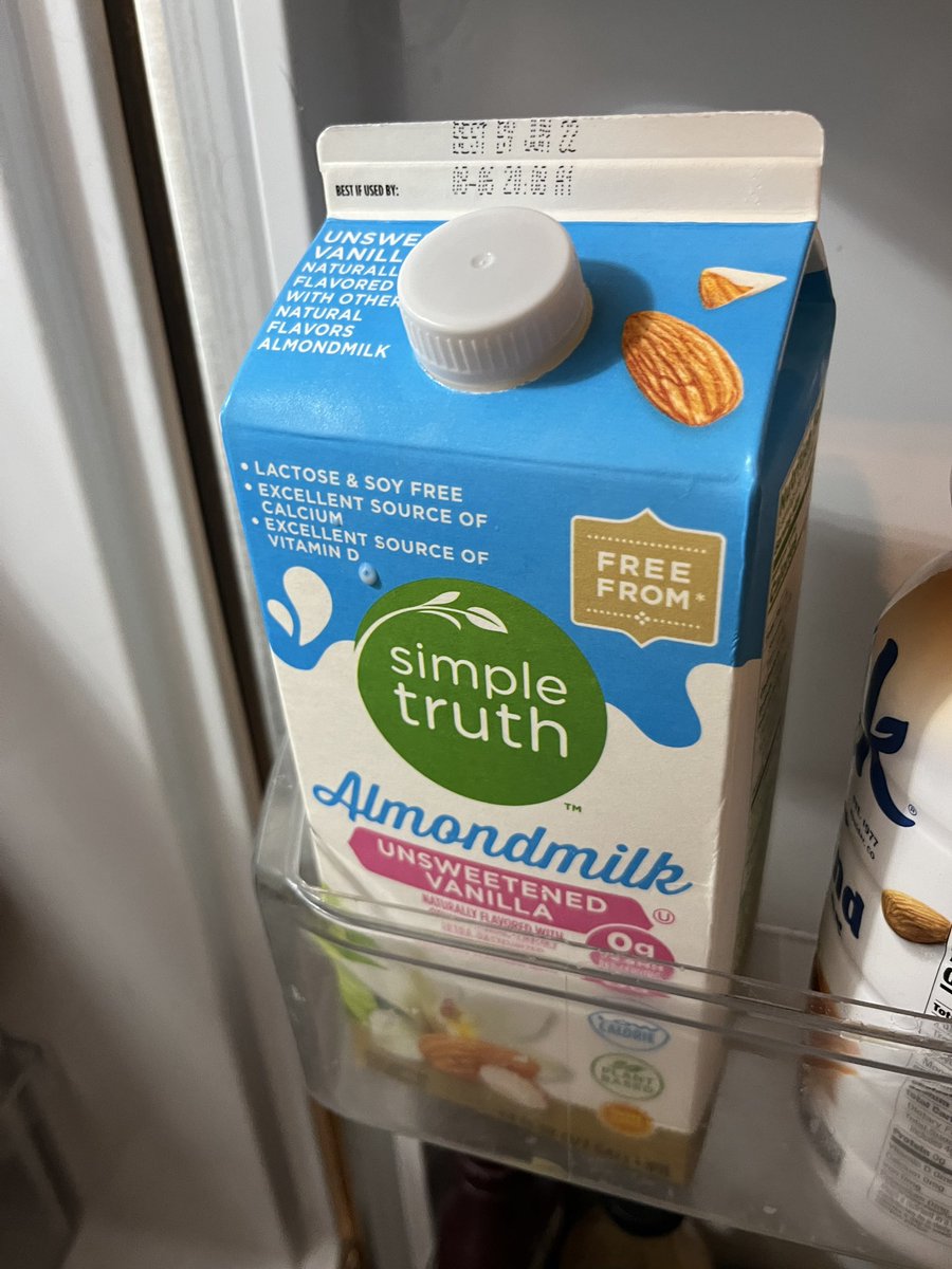 . @kroger Has anyone been complaining about Simple Truth unsweetened vanilla almond milk? We just spent (and threw away) nearly $12 on 4 cartons. They come out clumpy and taste terrible. I hate to spend more money but going back to Almond Breeze.