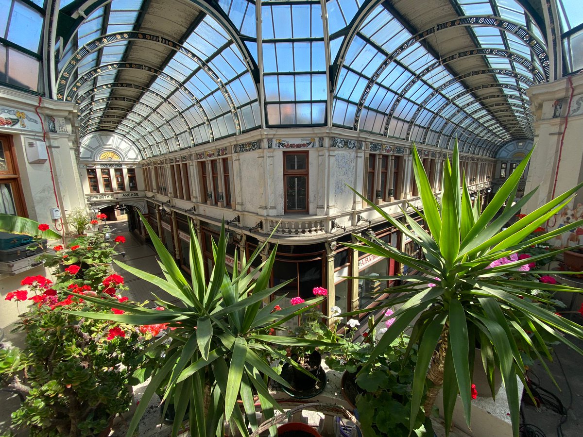 Hepworth’s Arcade tweet media