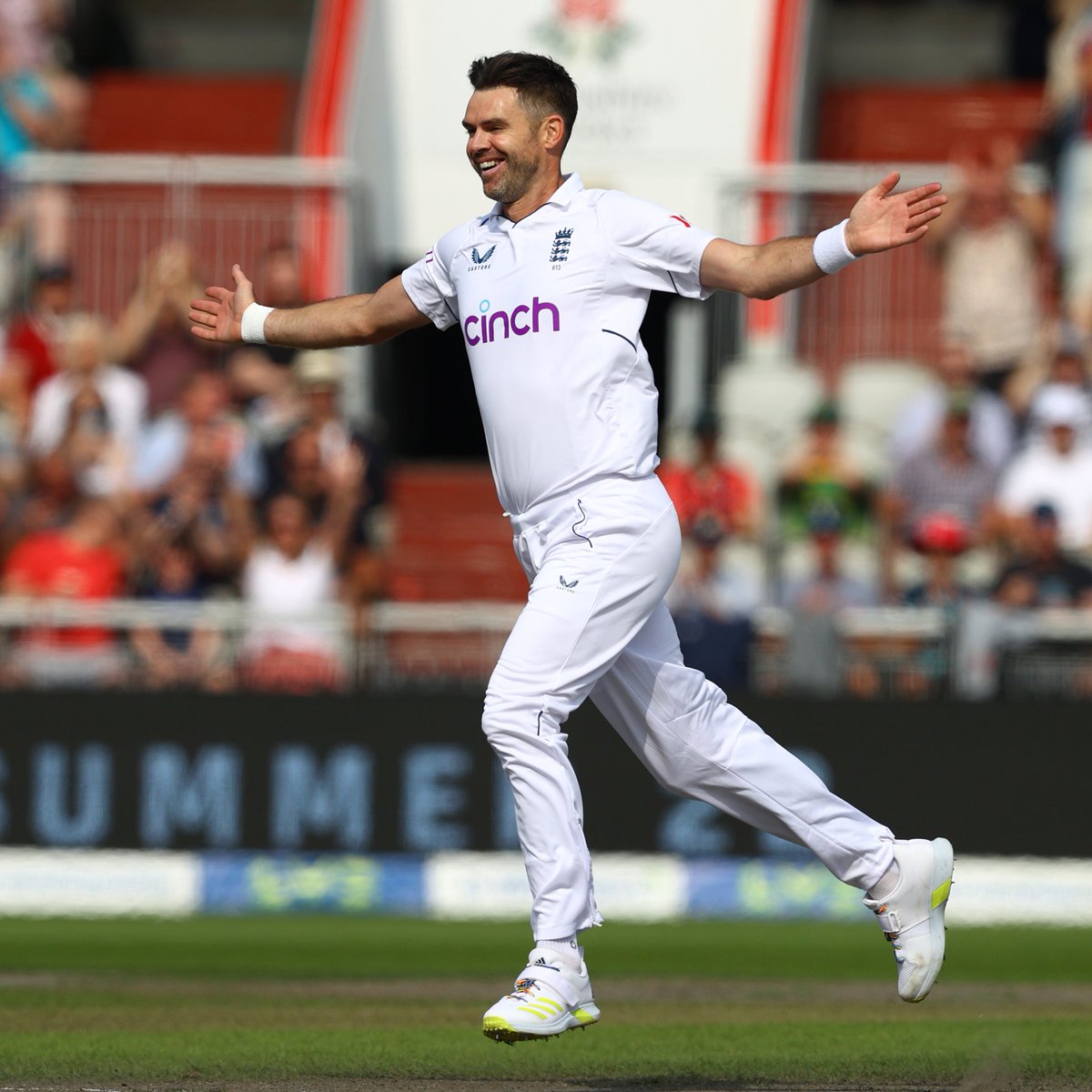 The greatest to ever do it. 

<a href="/jimmy9/">James Anderson</a> ❤️🏴󠁧󠁢󠁥󠁮󠁧󠁿 

🌹 #RedRoseTogether