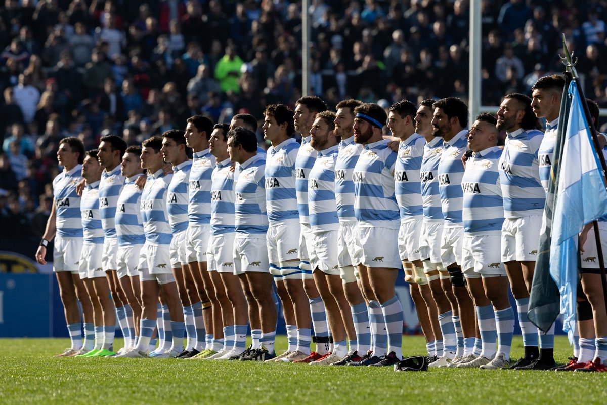 #DíaDelHimnoNacionalArgentino | Cada vez que entonamos las estrofas del Himno Nacional Argentino se nos infla el pecho de emoción y orgullo. 🇦🇷

¡No vemos la hora de volver a encontrarnos y cantarlo en la cancha todos juntos!

¡Vamos Argentina! ¡Vamos Los Pumas!💪

#SomosLosPumas