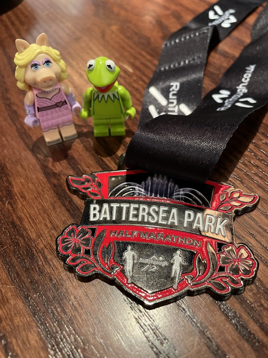 Clare Hall-Craggs tweet media