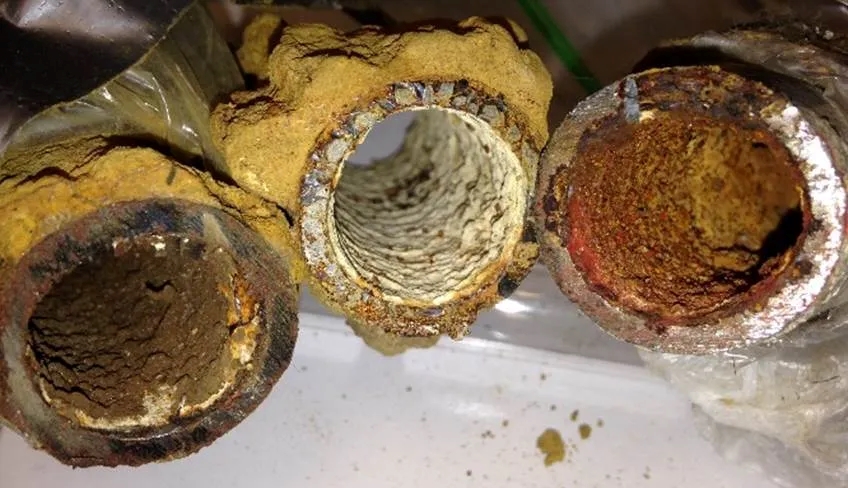 During the #FlintWaterCrisis, corroded lead and galvanized iron service pipes leached lead and other metals into the drinking water, making residents sick. Read more about the lasting effects on the community, 10 years later: cen.acs.org/environment/wa…