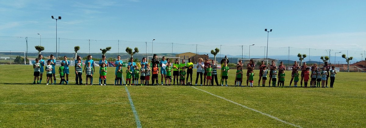 C.D.URANTZIA tweet media