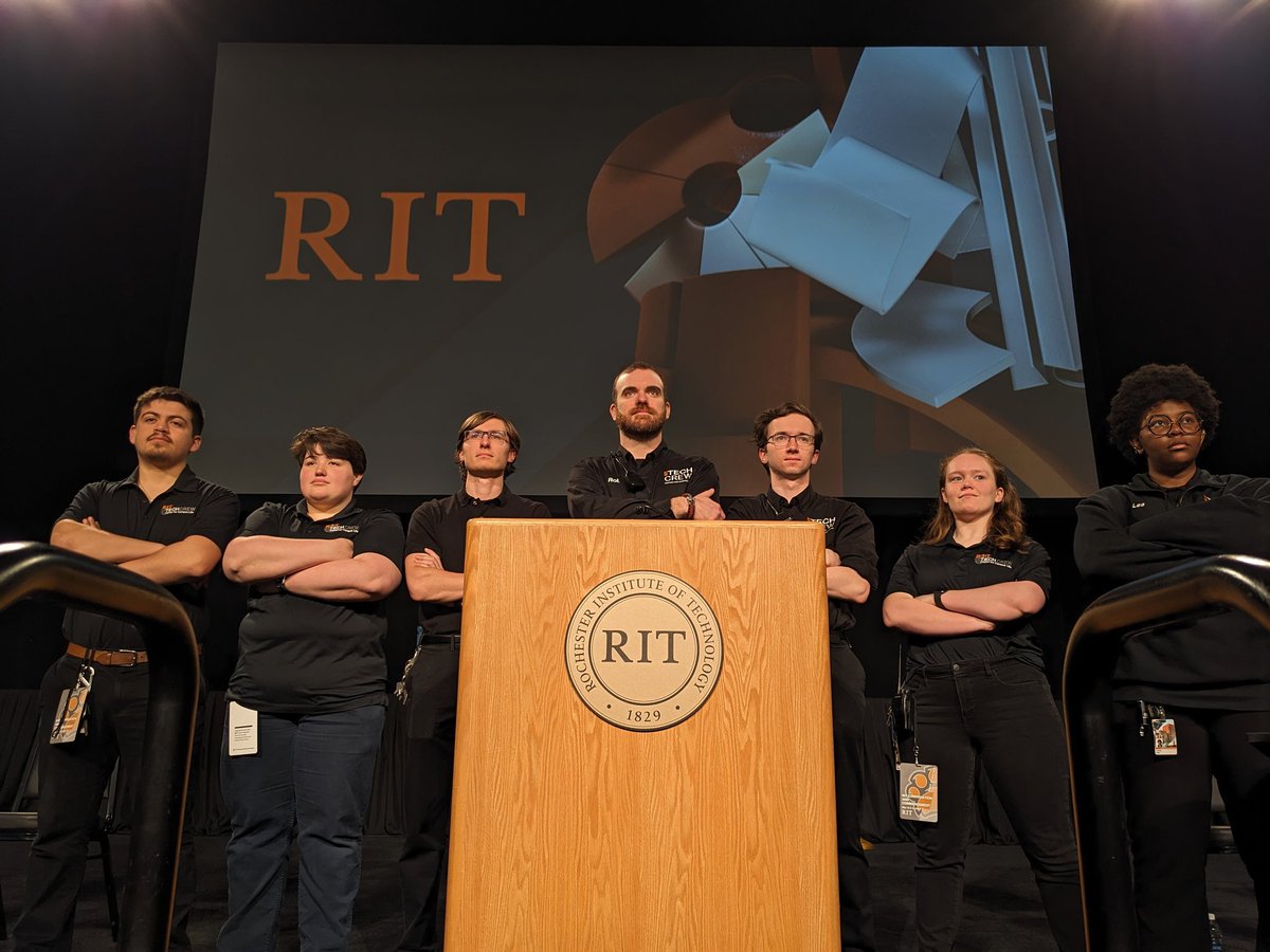 RITTechCrew's tweet image. The crew behind Gordon Field House ceremonies this year
#RITGrad #TC4L