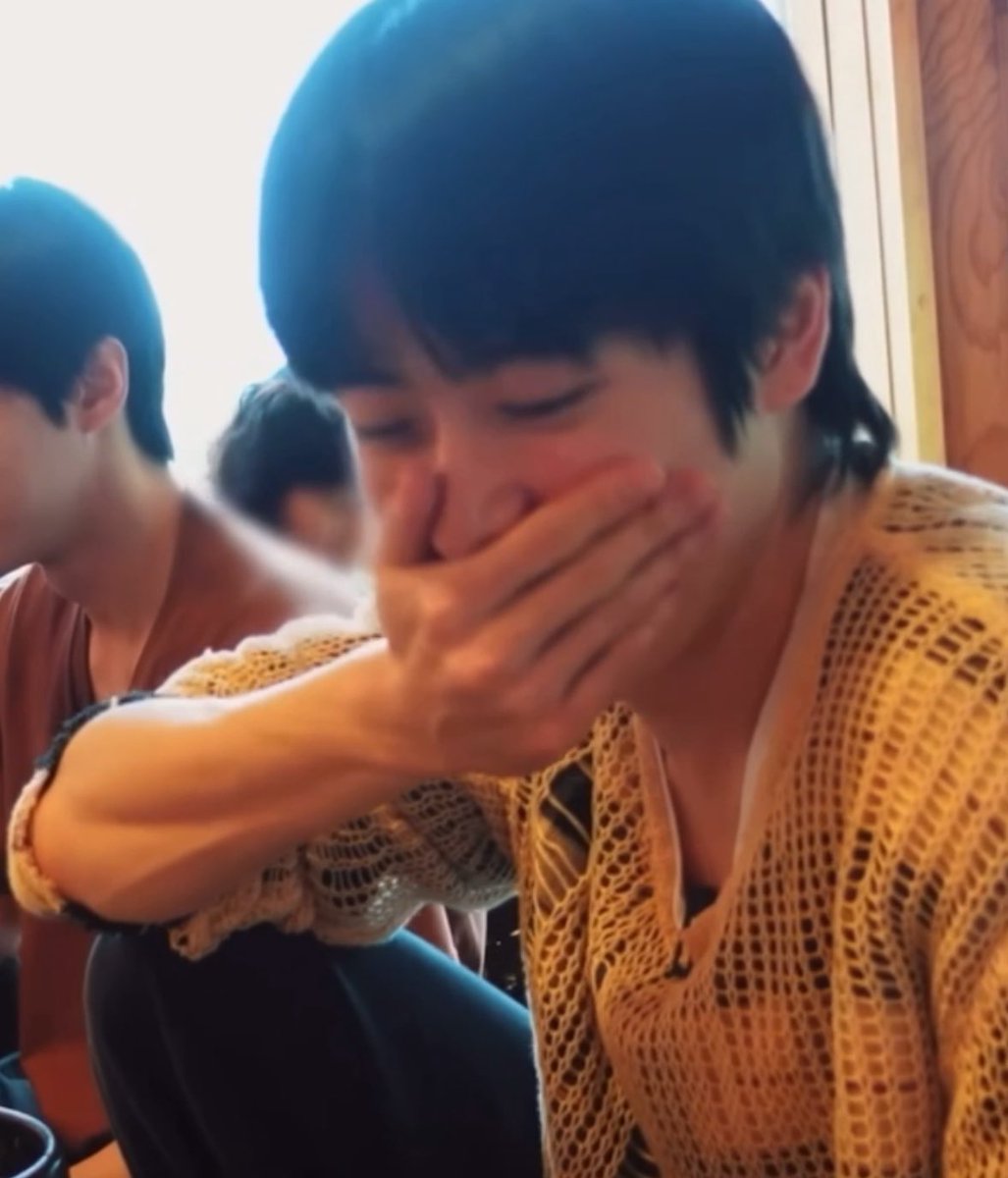 jaeyuno_j's tweet photo. มีมใหม่แจฮยอน “ขอยาดกลั้นขำนะคะ” https://t.co/QIBSav9HCu