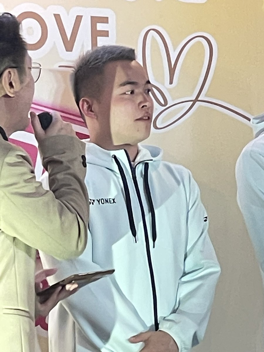 meijustgood's tweet image. Come talk to meee ,,
I’m extroverted 🤓

#aaronchia