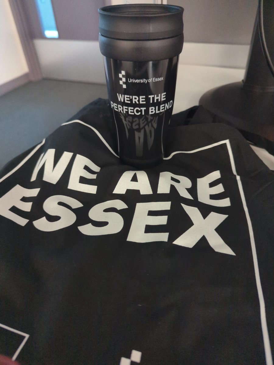 Lovely meeting applicants today at the Offer Holder Day at Southend. Lots of lovely engaging students. Loving the goody bag. Tis a thing of beauty! @Uni_of_Essex @uni_essexhealth @eboh @cronin @Matthew0sb0rne