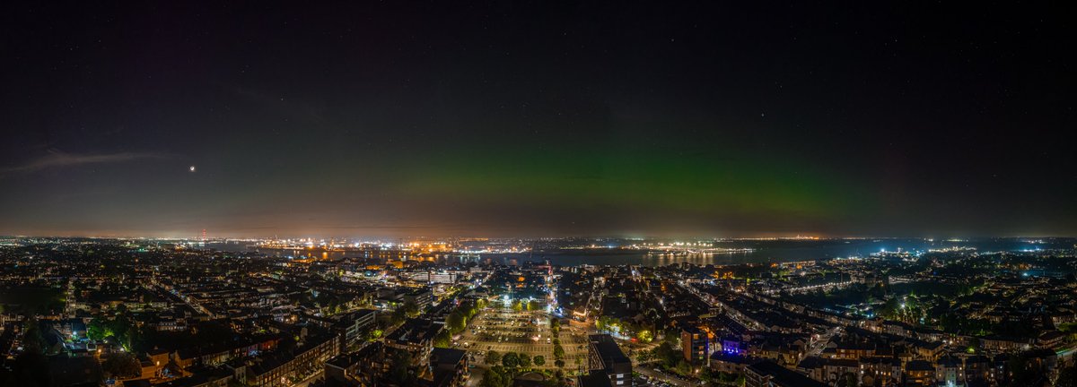 Northern Lights over Gravesend last night. This is a 46 shot pano. #AuroraBoreal #NorthernLights #Gravesend #Kent #RiverThames #Drone @GravesendTCM