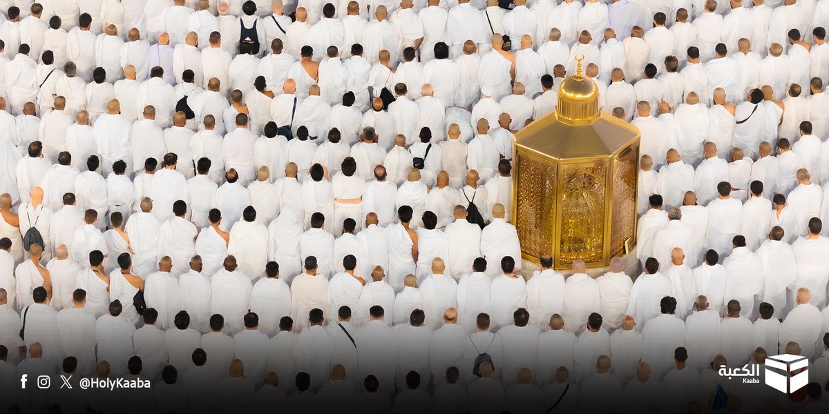 When hundreds of Muslims, their cheeks wet with tears and their hair bare, gather around the Kaaba in the Sacred House of Allah to pray, there is nothing more beautiful than this scene that pierces the heart.

#HolyKaaba 🕋