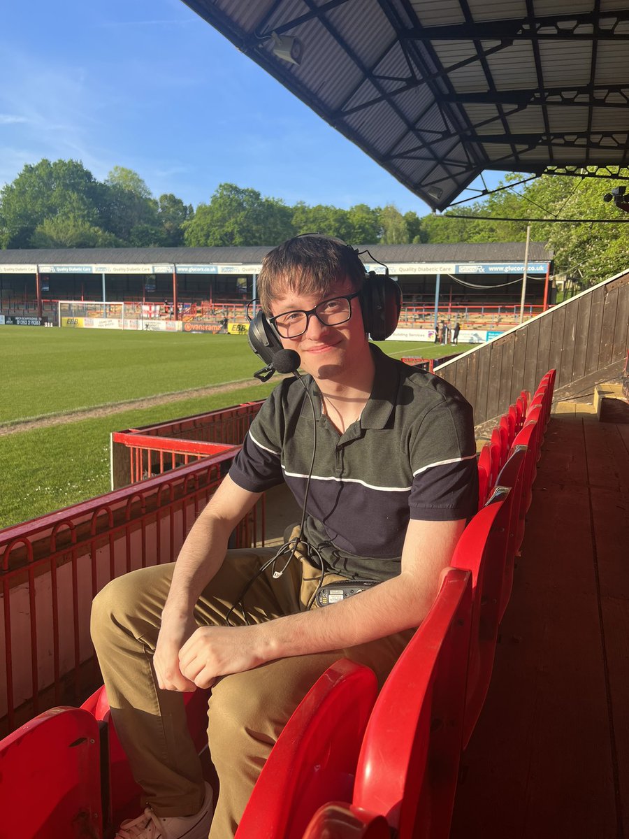 🗣️🎧 Tunnel Producer Day One 🗣️🎧

I had a great first day at the Hampshire Men’s Cup Final last night, working with the MA Students and @sonareventsuk for the @HampshireFA YouTube channel.

Look forward to being back on Monday!