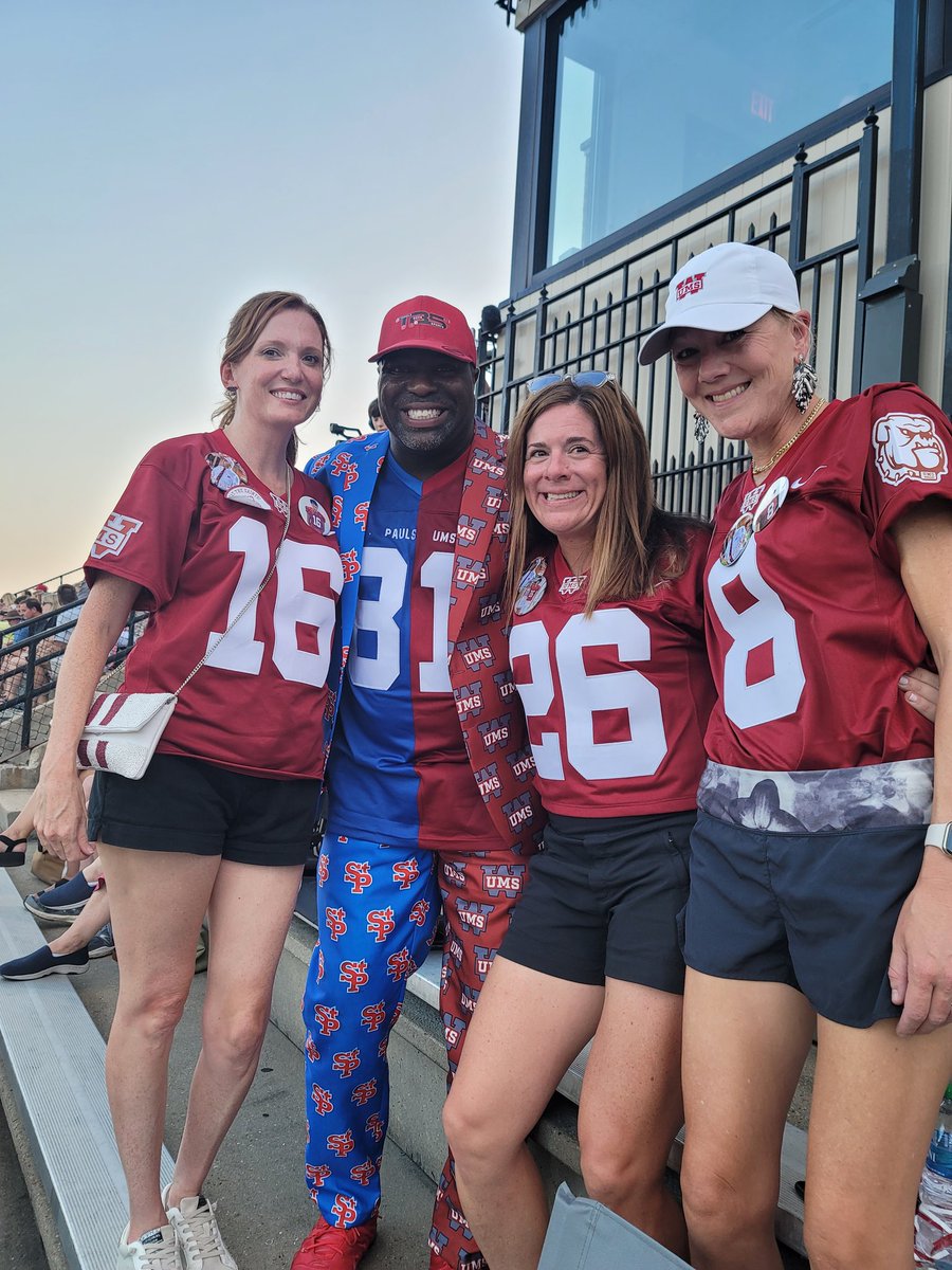 TOODLEBOYS's tweet photo. ππ₯°πͺπ₯π FRIDAY'S ARE FOR FOOTBALL AND MY PEOPLE #REPPIN πͺπ₯°π #REPFORYOURKIDS πͺ #REPFORYOURSCHOOL π#ALLMYFRIENDSAREMODELS π₯°β€οΈπ₯ MESSAGE ME SO WE CAN HAVE U #REPPIN https://t.co/Qz4vUj1oDI
