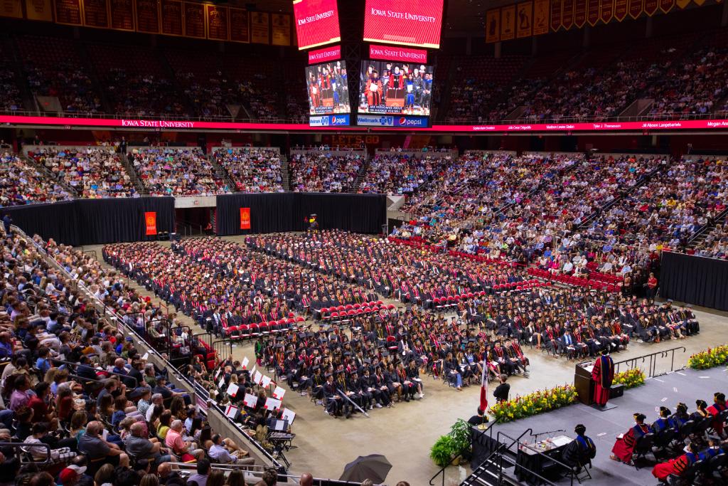 Congratulations to this spring's 4,598 graduates, including the 3,800+ undergrads experiencing some Hilton Magic of their own today. Links to the live (and archived) university commencement ceremonies are available online. #OnceACycloneAlwaysACyclone 🎓 graduation.iastate.edu
