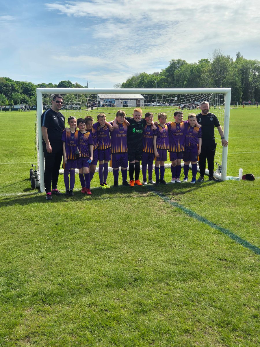 Final game for us in the @_MYFL , not our day against @afc_knowsley but kids have been fantastic all year and made huge progress. Huge thank you to the parents who have given us amazing support and thank you to everyone at @_MYFL see you next season. ⚽️⚽️ Jack 🏅 Everyone