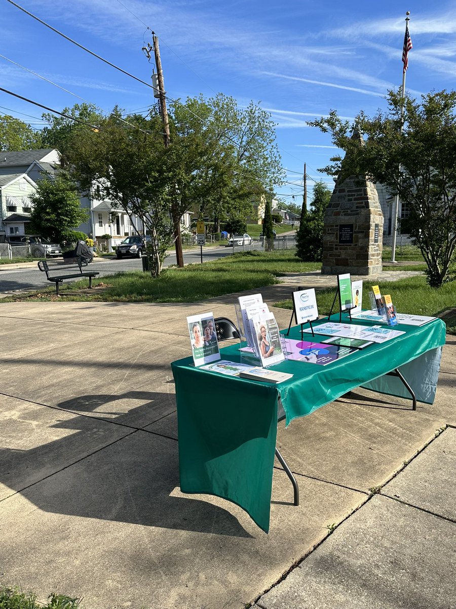 reachoutpgc's tweet photo. We are at the @FairmountHgtMD Mother’s Day walkathon spreading awareness about #MentalHealth. No matter where you live in the U.S., you can easily access 24/7 emotional support 💚#MHAM2024 #988Lifeline #ReachOutPGC #MentalHeathAwarenessMonth #ReachOutPrinceGeorges https://t.co/o8N1cNQAXa