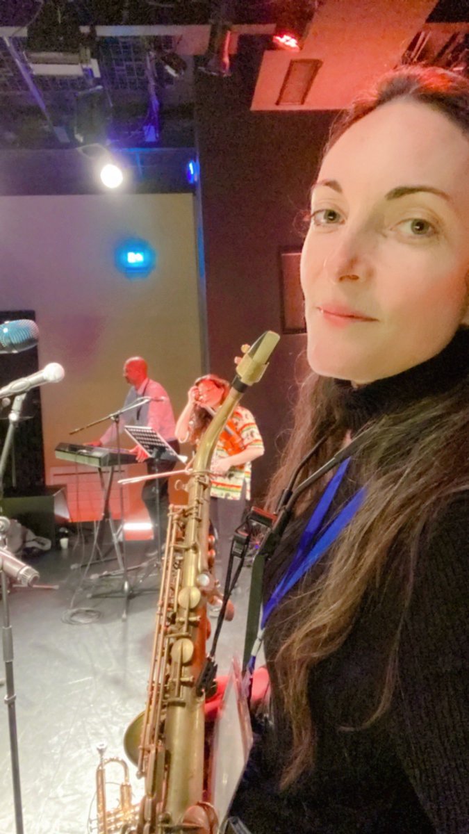 🌟 CONCERTS (et NEWS) de MAI 🌟  Au programme : sax 🎷, chant 🎤, et TALISMAN 🧿
 🎷🎤 13 mai : Instant Orkestra   🎤 16 mai : <a href="/soouatte/">So Ouatte</a> 
 
💿 17 mai : nouveau single…
 
💿 🎉  24 mai : premier album TALISMAN !
 PS : Infos sur mon site internet #concertsparis #jazz