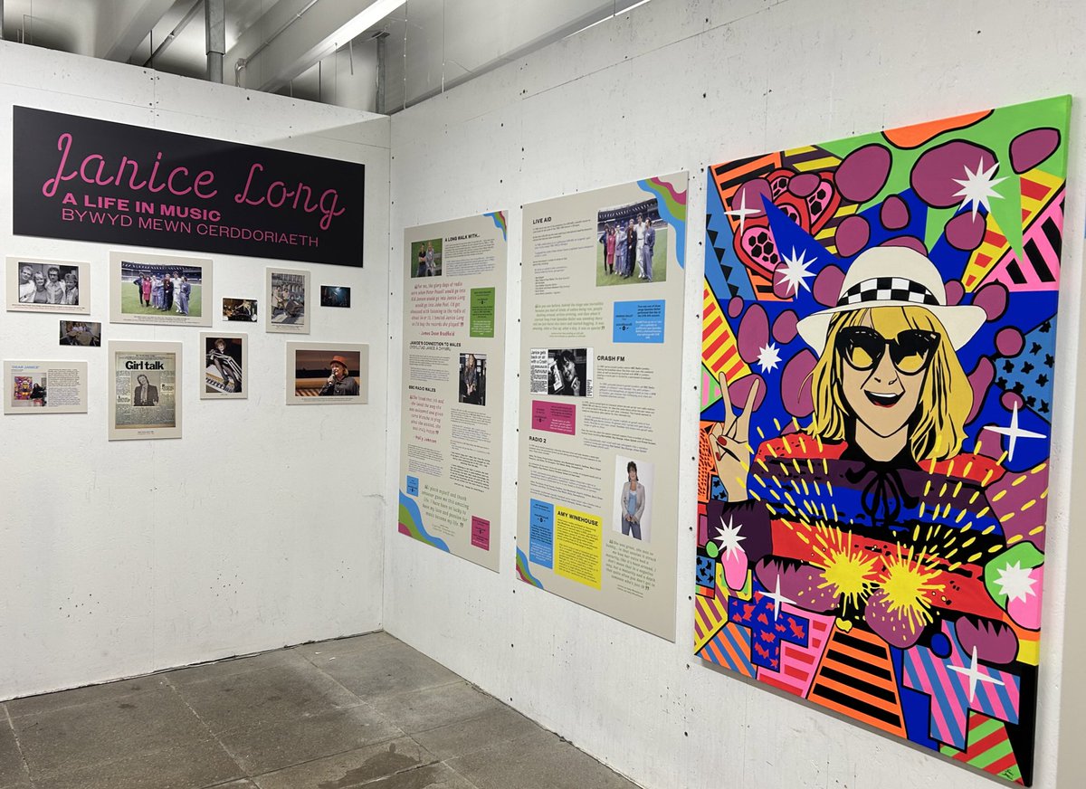 @FocusWales Great to see @TyPawb thrive on event days like this. Culture fix courtesy of the gallery, a really nice tribute to Janice Long, and of course the infamous Rob McElhenney portrait #FocusWales2024