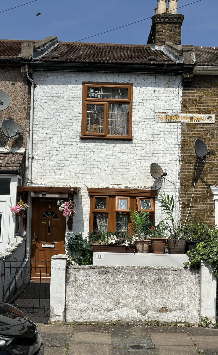 Bill Nicholson’s first home in Tottenham, just round the corner from the ground. COYS.