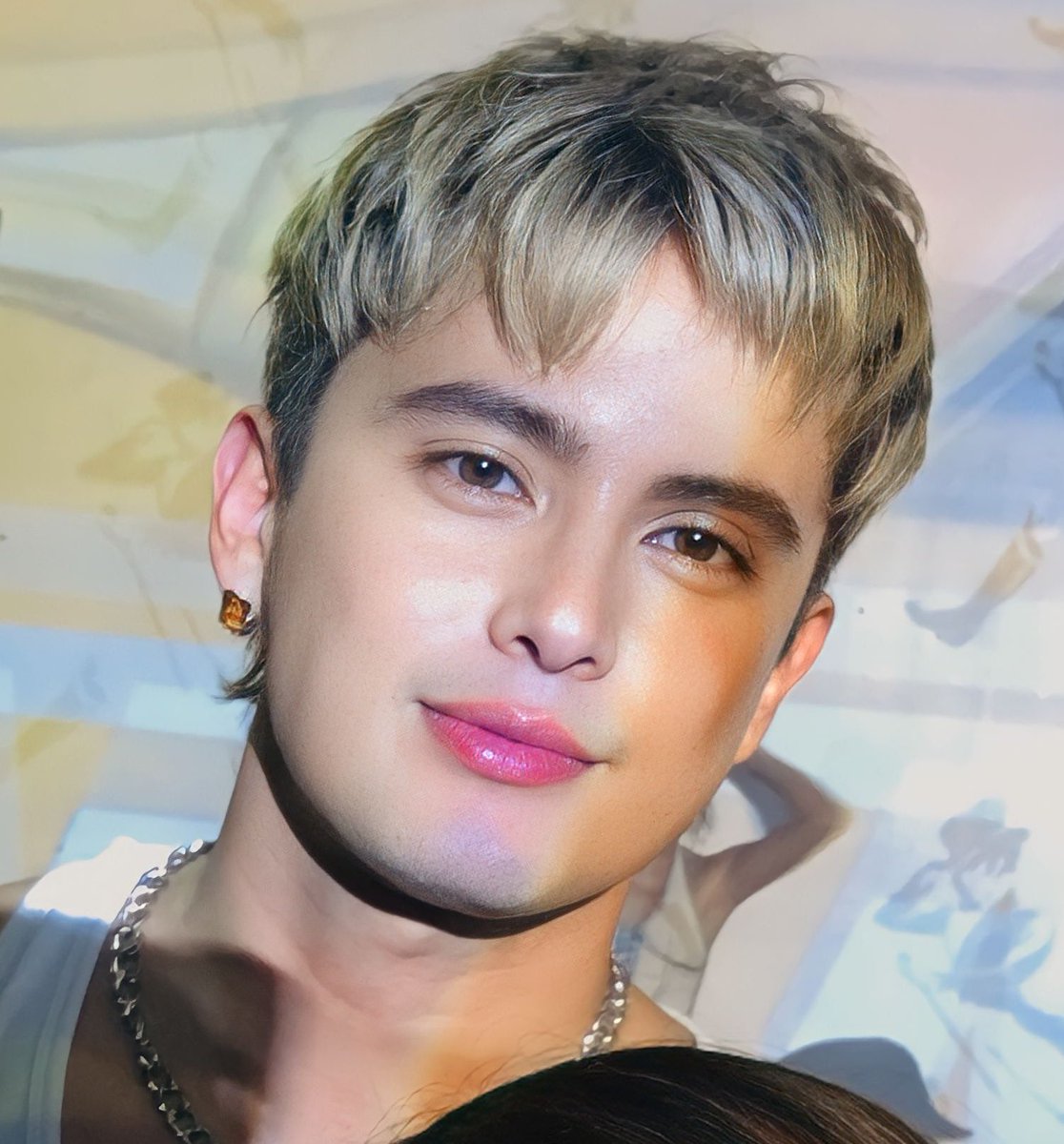 HAPPY BIRTHDAAAAY POGI! 

HAPPY R31D DAY
#R31DDay

#JamesReid | James Reid | @tellemjaye