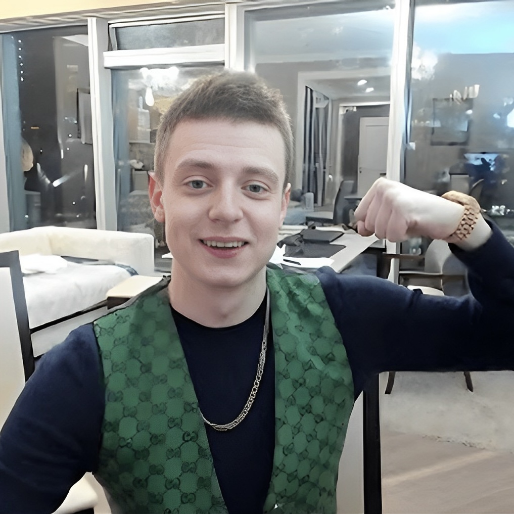 This is Mellstroy. At 18 years old, he started illegal streaming. Now he's banned but a millionaire. Here's his dark story: