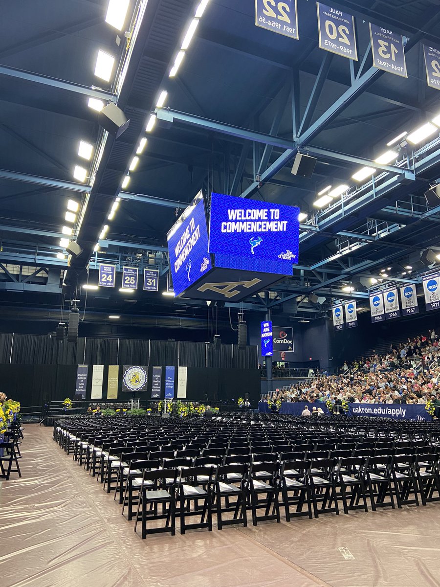 Commencement Weekend @uakron ‼️ Congrats to all the graduates 🎓