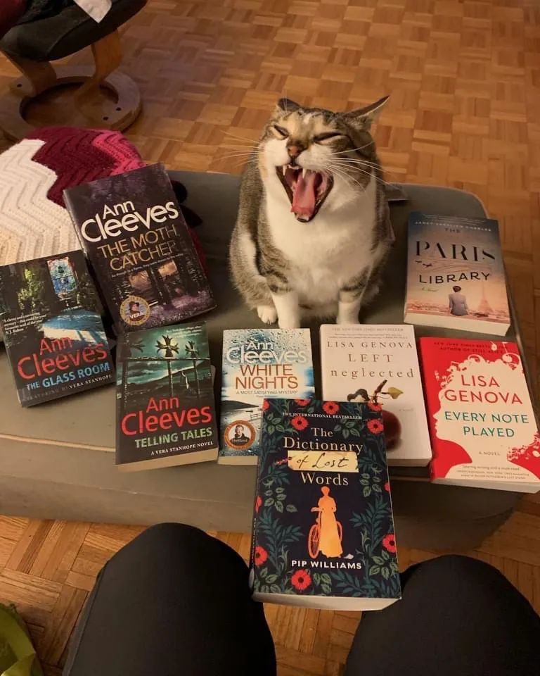 Get your #butt over to the @kucbookfair.
#books #bookfair #fundraiser #community

Today until 2PM. You #last chance.