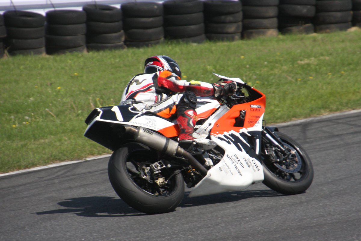 fkmdb770's tweet image. D.O.B.A.R ZERO-4 KAASAKI ZX-4  №１田中稔一選手
予選時の走り
#テイストオブツクバ 
#ZERO4
#ZX4
#TOTフォトコン