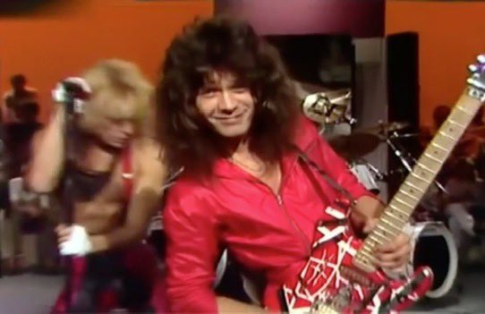 Well, they say it's kinda frightnin'
How this younger generation swings…
@VanHalen @DavidLeeRoth
