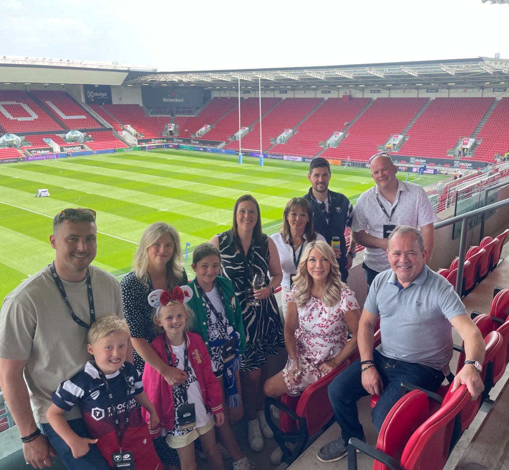 Alex Lovell (@alexlovelltv) on Twitter photo Invited to <a href="/BristolBears/">Bristol Bears 🐻</a> v <a href="/Saracens/">Saracens Rugby Club</a> Box5. Thank you very much to my birthday friend Esther!!! <a href="/Sharon1Dunford1/">Sharon Dunford</a> <a href="/downsyofficial/">Ian Downs</a> Invited to <a href="/BristolBears/">Bristol Bears 🐻</a> v <a href="/Saracens/">Saracens Rugby Club</a> Box5. Thank you very much to my birthday friend Esther!!! <a href="/Sharon1Dunford1/">Sharon Dunford</a> <a href="/downsyofficial/">Ian Downs</a>