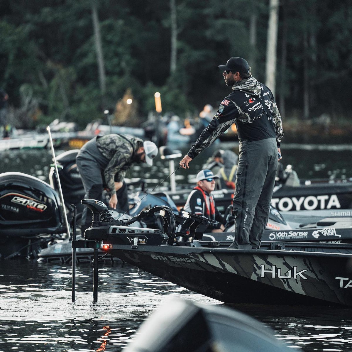 MinnKotaMotors's tweet photo. Day 2️⃣ of the Minn Kota @bassmaster Elite at Lake Murray is underway 🤘 #MinnKota #Humminbird

#OneBoatNetwork #Bassmaster #BassmasterElite https://t.co/AmNRc2qPD8